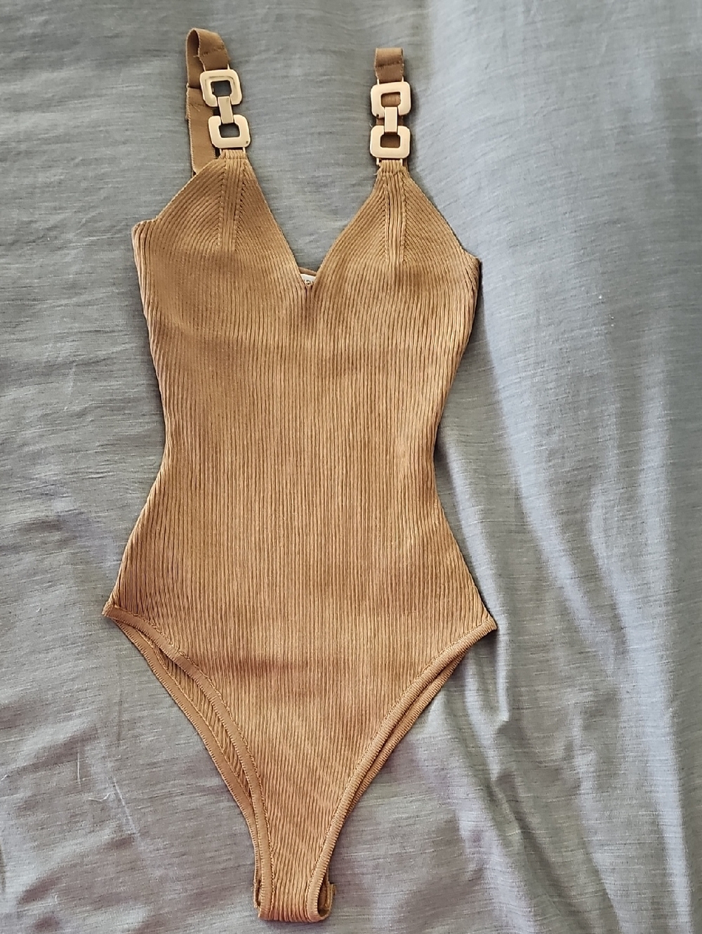 Purchased From Miami O'clock Ribbed Tank Top - Picture 3 of 8